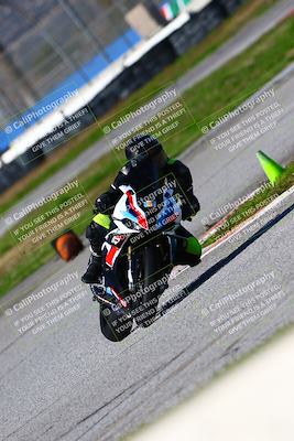 media/Jan-21-2023-Fastrack Riders (Sat) [[fcf3f88a30]]/Level 2/Session 4 Turn 6-Mountian Shot/